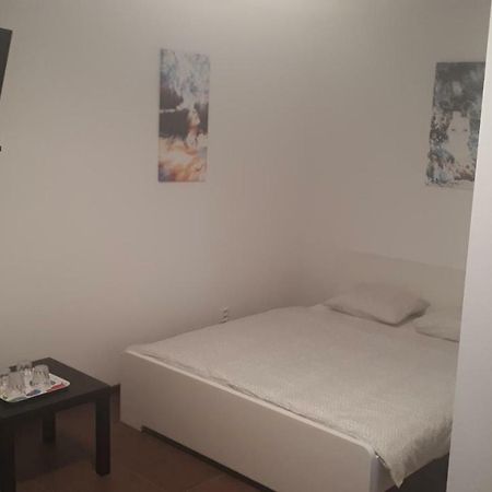 Apartman - Sukromie V Meste Pressburg Exterior foto